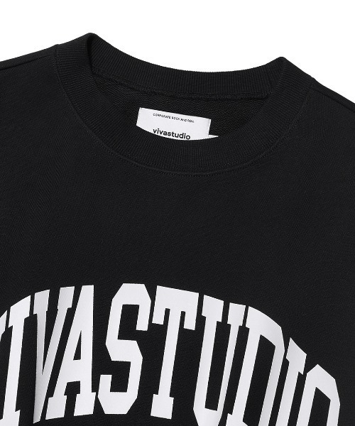 VIVASTUDIO(ビバスタジオ)の「COLLEGE LOGO CREWNECK(スウェット・メンズ・ネイビー/ブラック/グレー・SMALL/X-LARGE/MEDIUM/LARGE)」の7枚目の写真