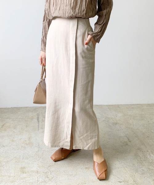 LIAN（リアン）の「リネンライクラップロングスカート（スカート・レディース・ブラウン/オフホワイト/ベージュ/イエロー・FREE）」の2枚目の写真