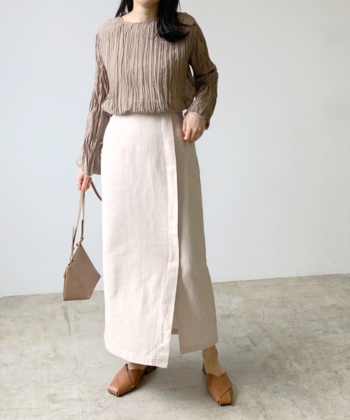 LIAN（リアン）の「リネンライクラップロングスカート（スカート・レディース・ブラウン/オフホワイト/ベージュ/イエロー・FREE）」の5枚目の写真
