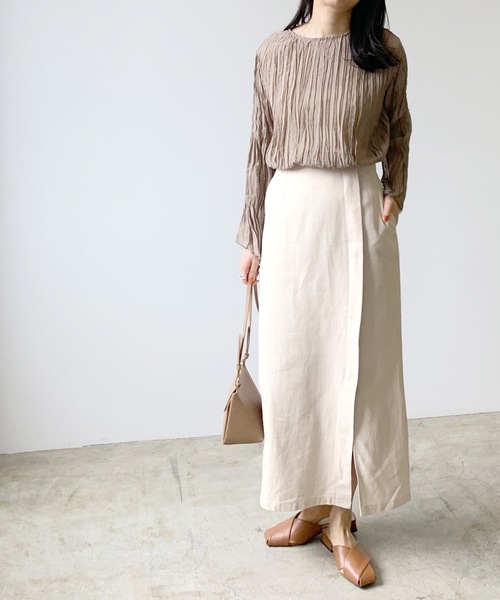 LIAN（リアン）の「リネンライクラップロングスカート（スカート・レディース・ブラウン/オフホワイト/ベージュ/イエロー・FREE）」の6枚目の写真