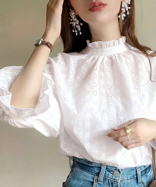 classicalelf（クラシカルエルフ）の「《予約受付中》大人が着るのはこれ。2way花柄刺繍ブラウス。（シャツ/ブラウス・レディース・ホワイト/ブラック/モカ・MEDIUM/LARGE/X-LARGE/SMALL）」の9枚目の写真