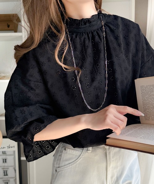 classicalelf（クラシカルエルフ）の「《予約受付中》大人が着るのはこれ。2way花柄刺繍ブラウス。（シャツ/ブラウス・レディース・ホワイト/ブラック/モカ・MEDIUM/LARGE/X-LARGE/SMALL）」の14枚目の写真