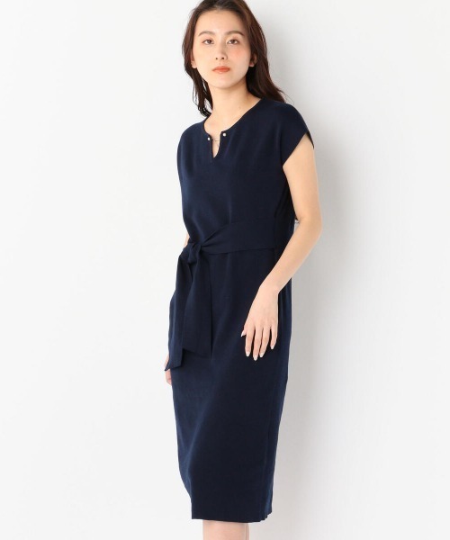 MEW'S REFINED CLOTHES（ミューズリファインドクローズ）の「バーアクセ付ニットワンピース（ワンピース・レディース・グレイッシュベージュ/ベージュ/ネイビー・MEDIUM）」の3枚目の写真