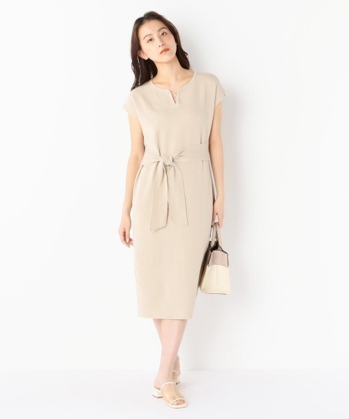MEW'S REFINED CLOTHES（ミューズリファインドクローズ）の「バーアクセ付ニットワンピース（ワンピース・レディース・グレイッシュベージュ/ベージュ/ネイビー・MEDIUM）」の14枚目の写真