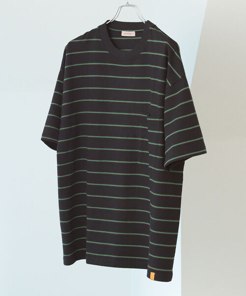 BEAMS LIGHTS（ビームスライツ）の「BEAMS LIGHTS / エクストラ ヘビーウェイト ボーダー ポケット Tシャツ（Tシャツ/カットソー・メンズ・ベージュ系その他/ホワイト系その他/ブラック系その他/グリーン系その他2/ブラック系その他4・L/S/M）」の3枚目の写真