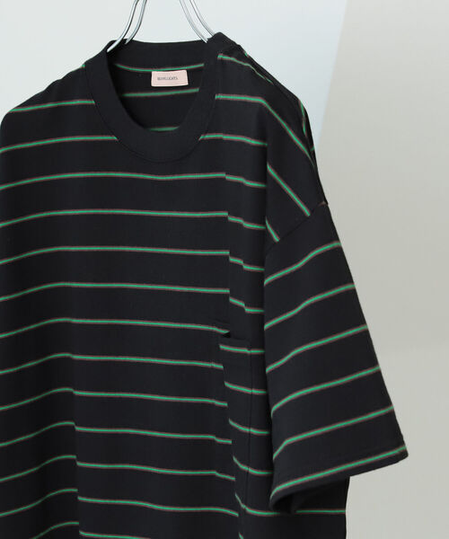 BEAMS LIGHTS（ビームスライツ）の「BEAMS LIGHTS / エクストラ ヘビーウェイト ボーダー ポケット Tシャツ（Tシャツ/カットソー・メンズ・ベージュ系その他/ホワイト系その他/ブラック系その他/グリーン系その他2/ブラック系その他4・L/S/M）」の7枚目の写真