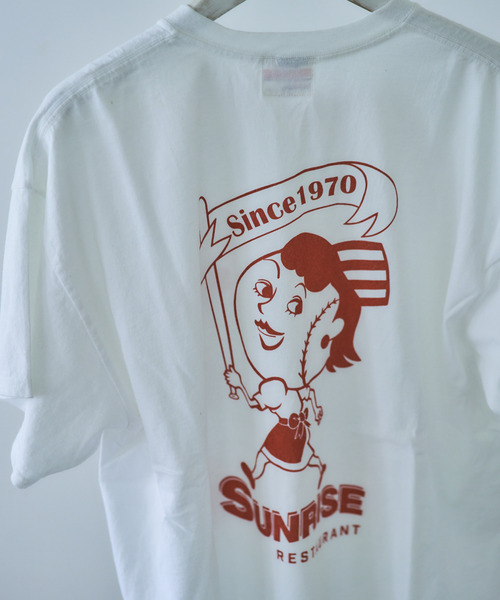 SiNCERE（シンシア）の「〈JHANKSON/ジャンクソン〉SUNRISE RESAURANT TEE/サンライズレストランTシャツ（Tシャツ/カットソー・メンズ・ホワイト/ブラック/ブルー・M/L）」の21枚目の写真