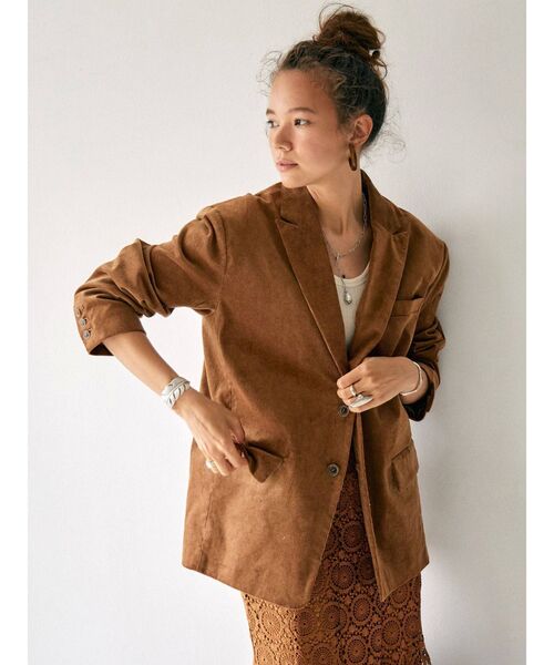 Ungrid（アングリッド）の「カラーコーデュロイジャケット（テーラードジャケット・レディース・キャメル/パープル/グリーン・FREE）」の9枚目の写真