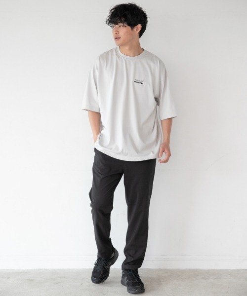 LOWRYS FARM(ローリーズファーム)の「バンクシーバックプリントTS/S 957312(Tシャツ/カットソー・メンズ・ホワイト/ブラック/グレー/レッド・MEDIUM/LARGE)」の13枚目の写真