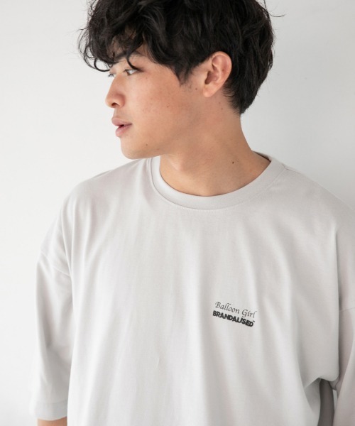 LOWRYS FARM(ローリーズファーム)の「バンクシーバックプリントTS/S 957312(Tシャツ/カットソー・メンズ・ホワイト/ブラック/グレー/レッド・MEDIUM/LARGE)」の16枚目の写真
