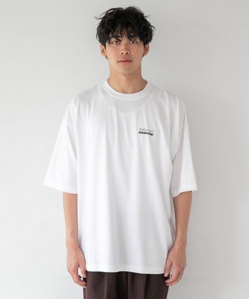 LOWRYS FARM(ローリーズファーム)の「バンクシーバックプリントTS/S 957312(Tシャツ/カットソー・メンズ・ホワイト/ブラック/グレー/レッド・MEDIUM/LARGE)」の21枚目の写真
