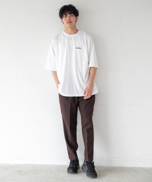 LOWRYS FARM(ローリーズファーム)の「バンクシーバックプリントTS/S 957312(Tシャツ/カットソー・メンズ・ホワイト/ブラック/グレー/レッド・MEDIUM/LARGE)」の6枚目の写真