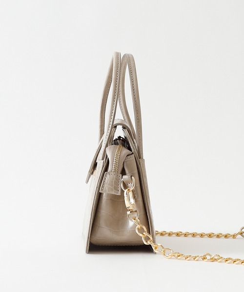 COLONY 2139(コロニートゥーワンスリーナイン)の「クロコ台形2Wayチェーンミニショルダーバッグ/ハンドバッグ(ショルダーバッグ・レディース・ブラック/ベージュ/カーキ/ブルー・FREE)」の13枚目の写真