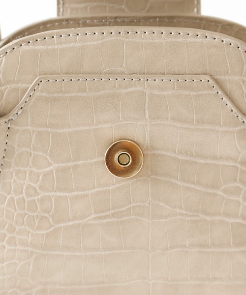COLONY 2139(コロニートゥーワンスリーナイン)の「クロコ台形2Wayチェーンミニショルダーバッグ/ハンドバッグ(ショルダーバッグ・レディース・ブラック/ベージュ/カーキ/ブルー・FREE)」の21枚目の写真