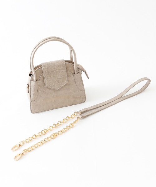 COLONY 2139(コロニートゥーワンスリーナイン)の「クロコ台形2Wayチェーンミニショルダーバッグ/ハンドバッグ(ショルダーバッグ・レディース・ブラック/ベージュ/カーキ/ブルー・FREE)」の14枚目の写真