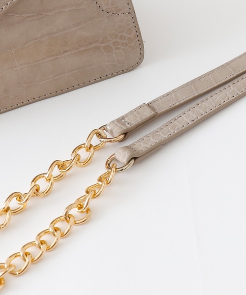 COLONY 2139(コロニートゥーワンスリーナイン)の「クロコ台形2Wayチェーンミニショルダーバッグ/ハンドバッグ(ショルダーバッグ・レディース・ブラック/ベージュ/カーキ/ブルー・FREE)」の17枚目の写真