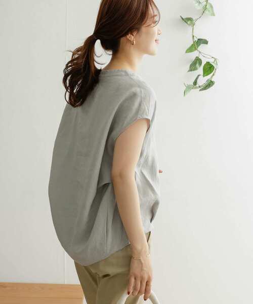 URBAN RESEARCH DOORS（アーバンリサーチドアーズ）の「【WEB限定】リネンバックタックフレンチブラウス（シャツ/ブラウス・レディース・ライトブルー/ロイヤルブルー・ONE）」の5枚目の写真