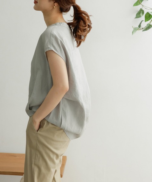 URBAN RESEARCH DOORS（アーバンリサーチドアーズ）の「【WEB限定】リネンバックタックフレンチブラウス（シャツ/ブラウス・レディース・ライトブルー/ロイヤルブルー・ONE）」の6枚目の写真