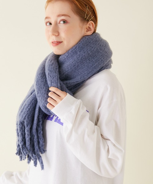 MADEMOISELLE ROPE'（マドモアゼル ロペ）の「リサイクルヤーンボリュームストール（ストール/ショール・レディース・グレー/オフホワイト/カーキ/オレンジ/ブルー・FREE）」の5枚目の写真