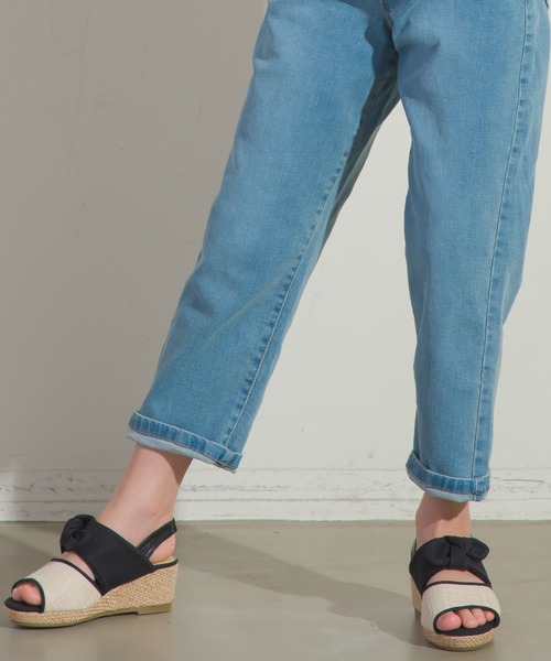 OMNES（オムネス）の「キッズ リボンウェッジソールサンダル（サンダル・キッズ・ホワイト/ブラック系その他・23.0cm/22.0cm/19.0cm/20.0cm/21.0cm）」の11枚目の写真