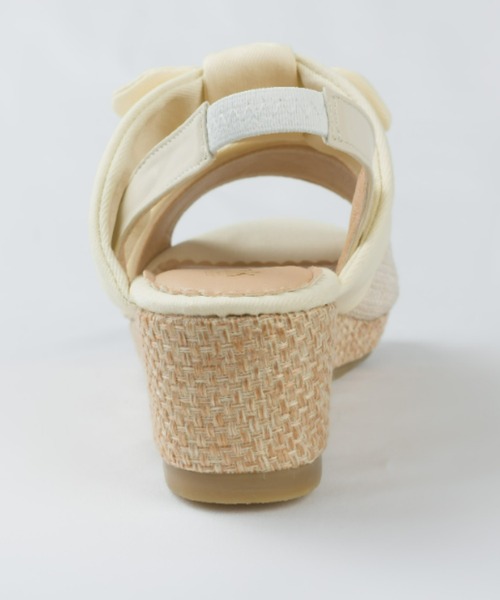 OMNES（オムネス）の「キッズ リボンウェッジソールサンダル（サンダル・キッズ・ホワイト/ブラック系その他・23.0cm/22.0cm/19.0cm/20.0cm/21.0cm）」の18枚目の写真