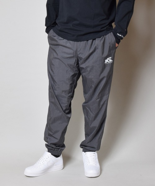 Back Channel(バックチャンネル)の「NYLON TRACK PANTS(その他パンツ・メンズ・ブラック/ベージュ系その他/チャコール・SMALL/MEDIUM/LARGE/X-LARGE/XX-LARGE)」の12枚目の写真