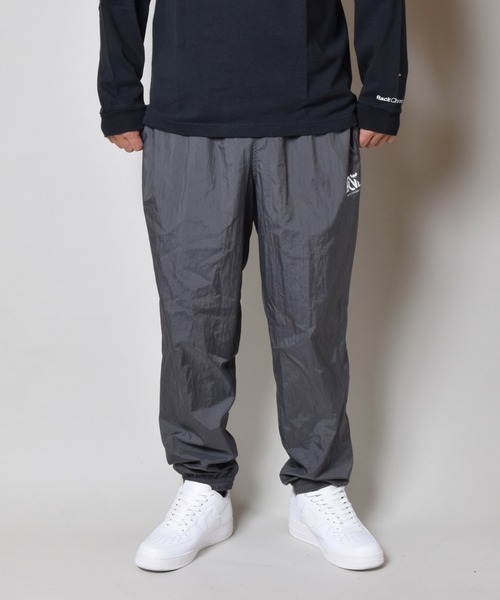 Back Channel(バックチャンネル)の「NYLON TRACK PANTS(その他パンツ・メンズ・ブラック/ベージュ系その他/チャコール・SMALL/MEDIUM/LARGE/X-LARGE/XX-LARGE)」の18枚目の写真