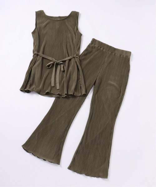 VENCEEXCHANGE（ヴァンスエクスチェンジ）の「ノースリタンクパンツセット（つなぎ/オールインワン・レディース・ブラック/クリアグリーン・M）」の2枚目の写真