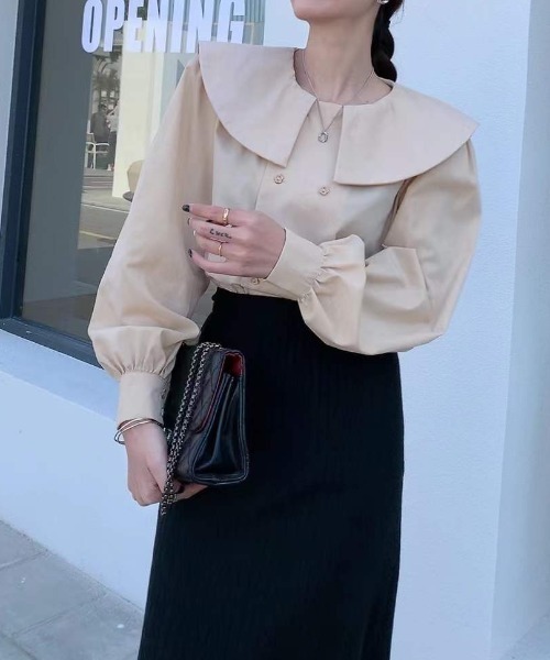 Diosfront（ディオスフロント）の「ダブルボタンBIG衿ボリュウームブラウス（シャツ/ブラウス・レディース・ホワイト/ベージュ/レッド・FREE）」の22枚目の写真