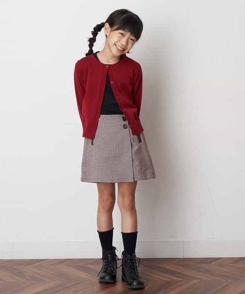 a.v.v（アーヴェヴェ）の「[100-130]チェックガラアシメフロントラップパンツ（その他パンツ・キッズ・ボルドー・100/110/130/120）」の2枚目の写真