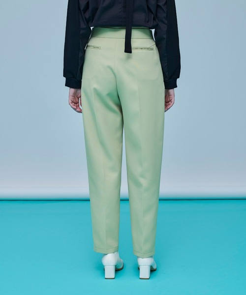 UNITED TOKYO（ユナイテッドトウキョウ）の「アルテスティックコクーンパンツ（スラックス・レディース・ブラック/ベージュ/ライトグリーン・1/2/3）」の20枚目の写真