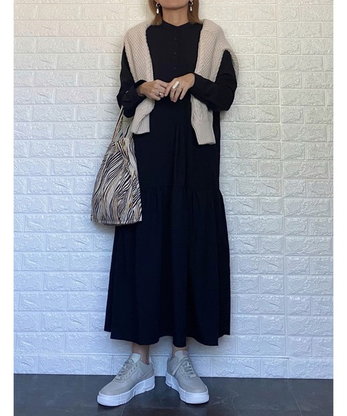 La-gemme（ラジェム）の「バンドカラー裾ティアードワンピース（ワンピース・レディース・ホワイト/ブラック/ベージュ/カーキ・フリー）」の16枚目の写真