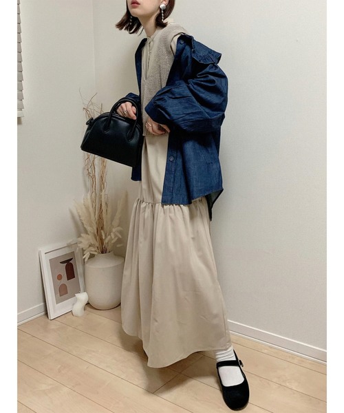 La-gemme（ラジェム）の「バンドカラー裾ティアードワンピース（ワンピース・レディース・ホワイト/ブラック/ベージュ/カーキ・フリー）」の18枚目の写真