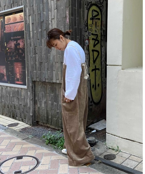 MANASTASH（マナスタッシュ）の「MANASTASH/マナスタッシュ　太畝コーデュロイサロペット（その他パンツ・レディース・ホワイト/モカ・FREE）」の10枚目の写真