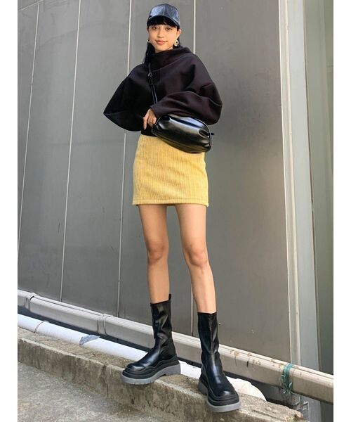 EMODA（エモダ）の「タンクソールボリュームブーツ（ブーツ・レディース・ブラック/アイボリー・SMALL/MEDIUM/LARGE）」の14枚目の写真