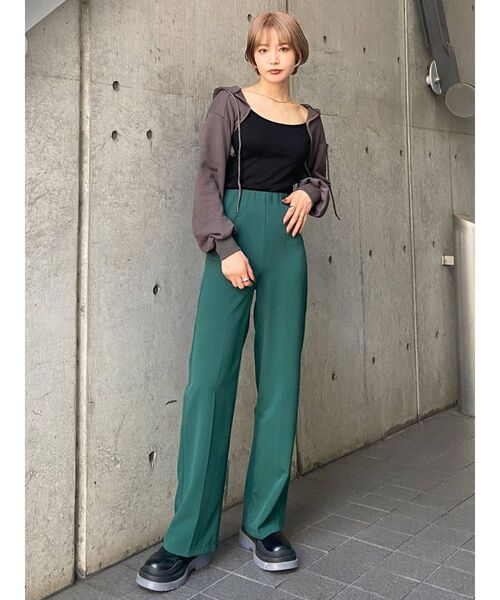 EMODA（エモダ）の「タンクソールボリュームブーツ（ブーツ・レディース・ブラック/アイボリー・SMALL/MEDIUM/LARGE）」の10枚目の写真