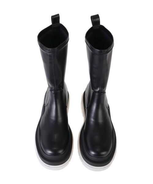 EMODA（エモダ）の「タンクソールボリュームブーツ（ブーツ・レディース・ブラック/アイボリー・SMALL/MEDIUM/LARGE）」の7枚目の写真