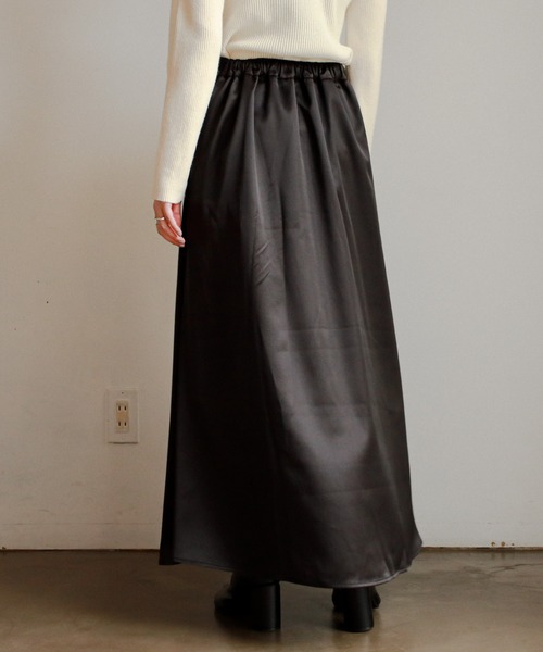 feepur（フェピュール）の「サテンマーメイドスカート（スカート・レディース・グレー系その他/グリーン/ブラック/エンジ・MEDIUM）」の10枚目の写真