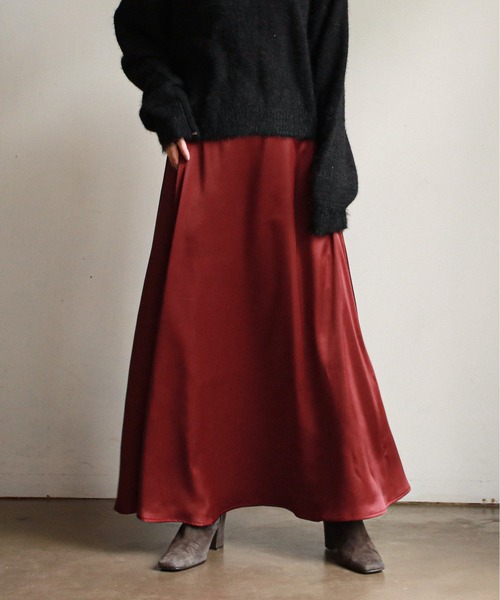 feepur（フェピュール）の「サテンマーメイドスカート（スカート・レディース・グレー系その他/グリーン/ブラック/エンジ・MEDIUM）」の12枚目の写真