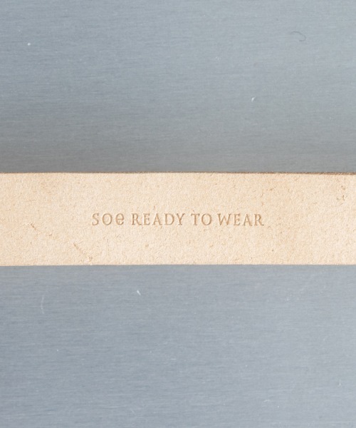 soe（ソーイ）の「soe Leather Belt（ベルト・メンズ・ブラック/ナチュラル・FREE）」の5枚目の写真