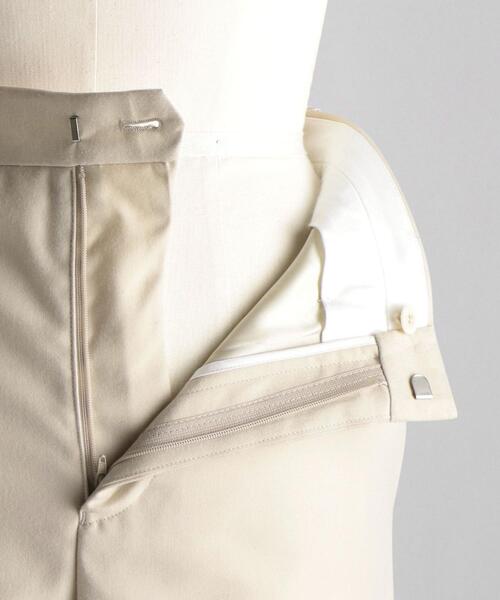 LOEFF(ロエフ)の「<LOEFF(ロエフ)>W サキソニー テーパードパンツ◆(スラックス・レディース・オフホワイト/ネイビー・2/1/0)」の19枚目の写真