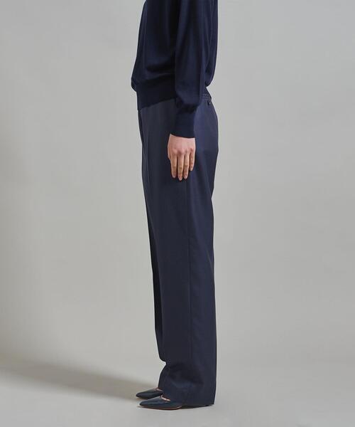 LOEFF(ロエフ)の「<LOEFF(ロエフ)>W サキソニー テーパードパンツ◆(スラックス・レディース・オフホワイト/ネイビー・2/1/0)」の4枚目の写真