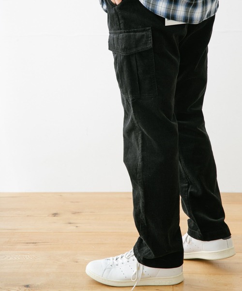 ITEMS URBANRESEARCH(アイテムズ アーバンリサーチ)の「コーデュロイ シェフカーゴパンツ(カーゴパンツ・メンズ・ベージュ/チャコールグレー/ブラック/オリーブ・MEDIUM/LARGE)」の7枚目の写真