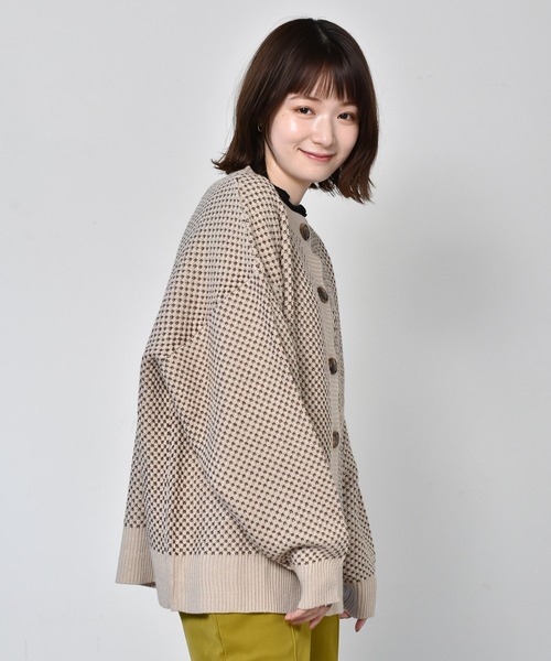 RETRO GIRL(レトロガール)の「柄アソート2WAYニット(ニット/セーター・レディース・ブラック/グリーン/ベージュ/オフホワイト/ブラウン系その他・FREE)」の4枚目の写真