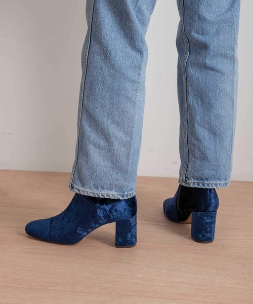 WANDERUNG（ワンデルング）の「『URBS別注』WANDERUNG　ex velour short boots（ブーツ・レディース・ブラック/ベージュ/ネイビー/グリーン系その他・38/39/36/37）」の14枚目の写真