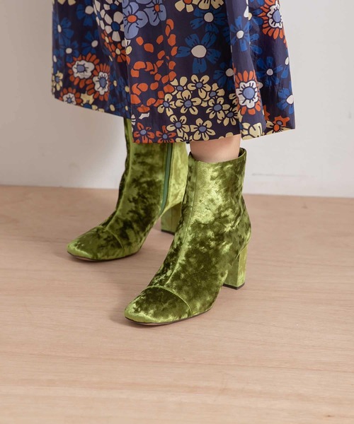 WANDERUNG（ワンデルング）の「『URBS別注』WANDERUNG　ex velour short boots（ブーツ・レディース・ブラック/ベージュ/ネイビー/グリーン系その他・38/39/36/37）」の9枚目の写真