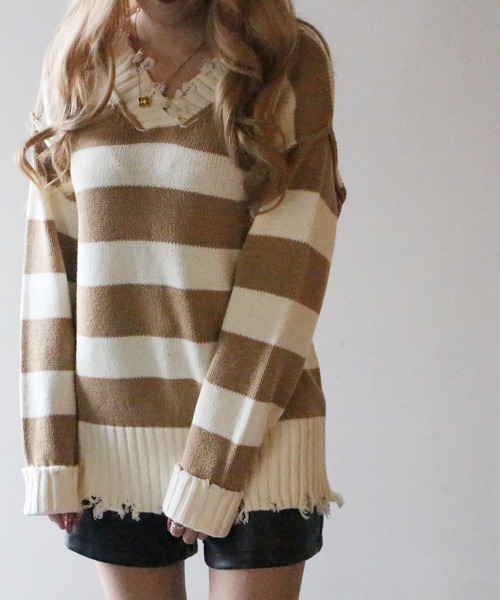 one way(ワンウェイ)の「【oneway Jeans】ボーダーブロークンVネックニット(ニット/セーター・レディース・ライトグレー/ブラック/ベージュ・FREE)」の3枚目の写真
