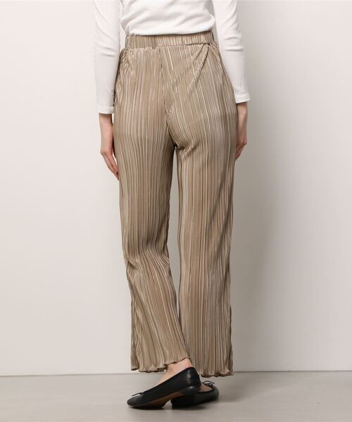 IGNIO（イグニオ）の「イグニオ  IGNIO サテンプリーツパンツ（その他パンツ・レディース・ブラック/ベージュ・M/XL/S/L）」の4枚目の写真