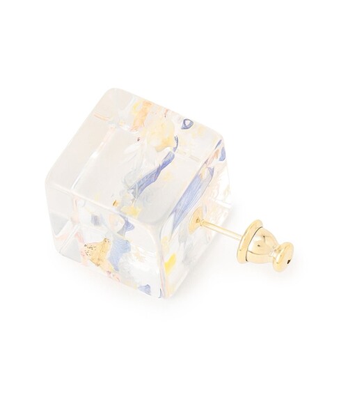 ANEVER(アンエバー)の「MINI CUBE ピアス(ピアス(両耳用)・レディース・ホワイト系/アイボリー系・F)」の5枚目の写真