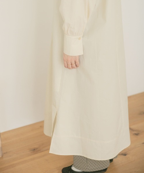 ITEMS URBANRESEARCH(アイテムズ アーバンリサーチ)の「ベストセットシャツワンピース(シャツワンピース・レディース・オフホワイト/ブルー系その他/チャコールグレー・FREE)」の19枚目の写真